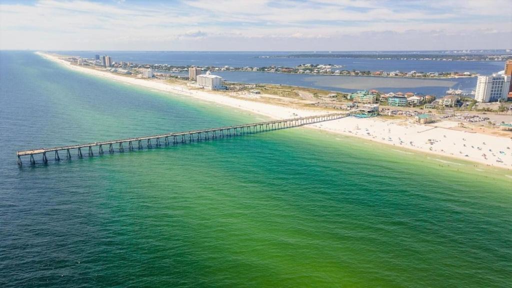 Ocean Front Penthouse Suite Panoramic Views Of Gulf,Pensacola Beach,Pier, & Bay المظهر الخارجي الصورة
